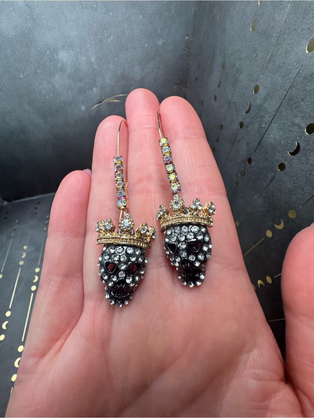 Crystal Skull Crown Drop Earrings - Black and Gold